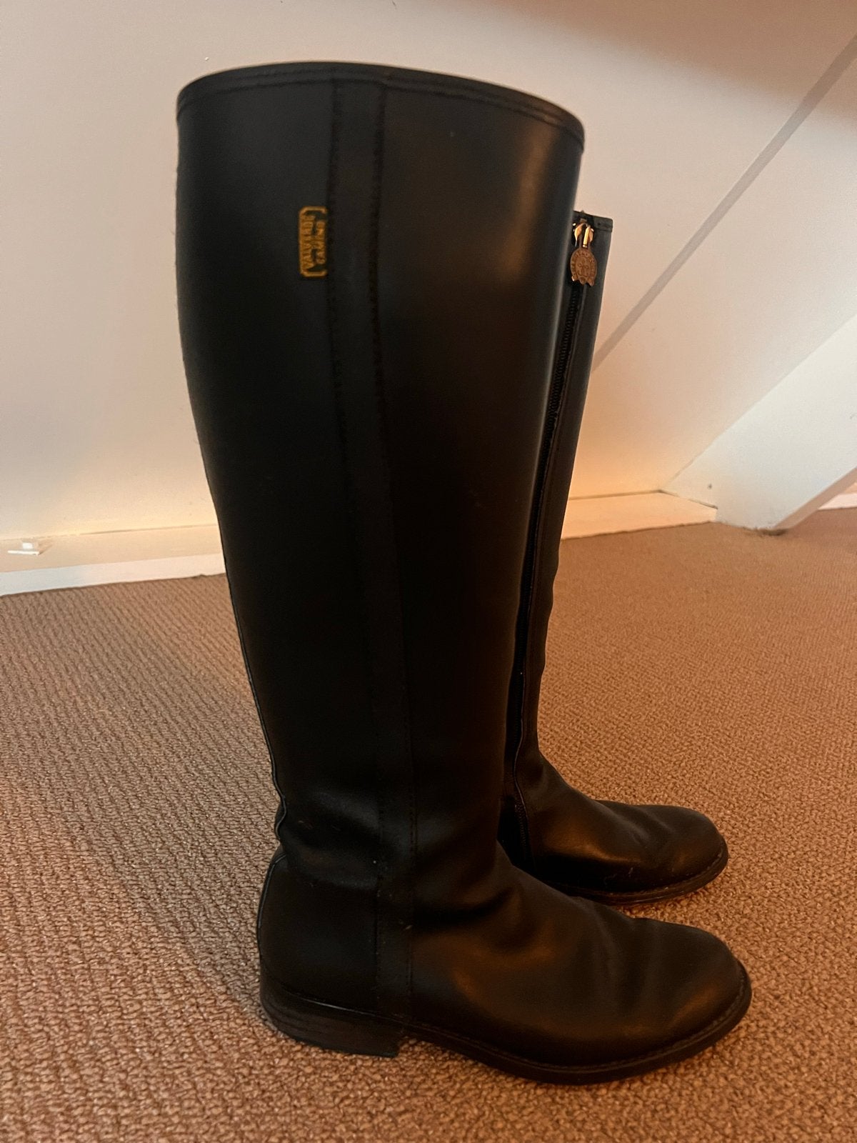 Hoge laarzen van Dakota Boots in maat 38, Ophalen of Verzenden, Zo goed als nieuw, Zwart, Hoge laarzen