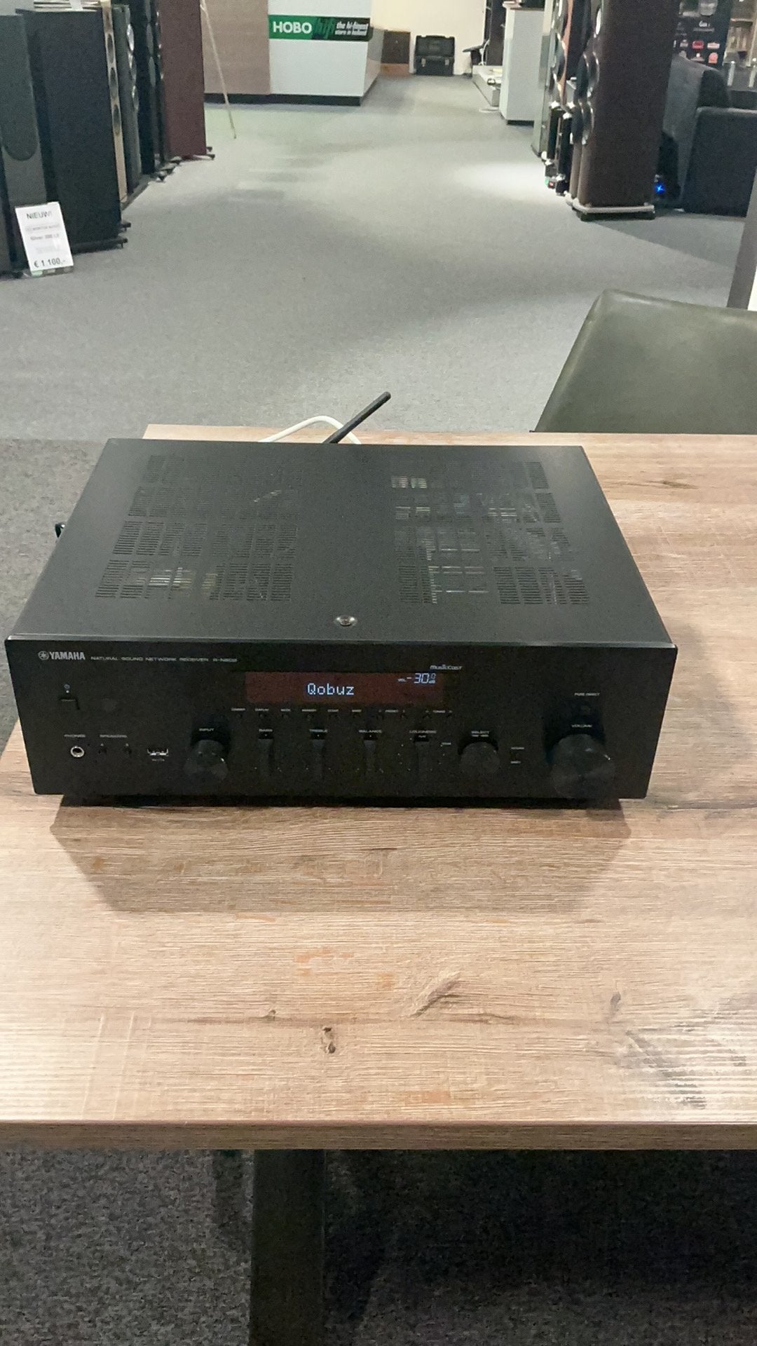Yamaha R-N602 versterker/ receiver in perfecte staat, Ophalen, Zo goed als nieuw, 120 watt of meer, Yamaha