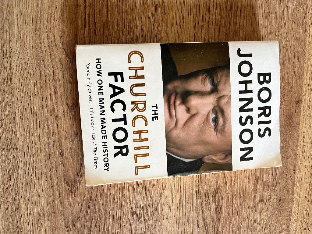 Boek The Churchill Factor, Ophalen of Verzenden, Gelezen, Boris Johnson, Politiek