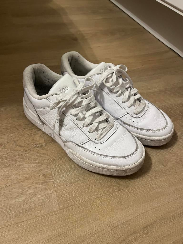 Adidas witte sneakers - Maat 38 (US 7 / UK 5.5), Ophalen, Gedragen, Wit, Sneakers of Gympen