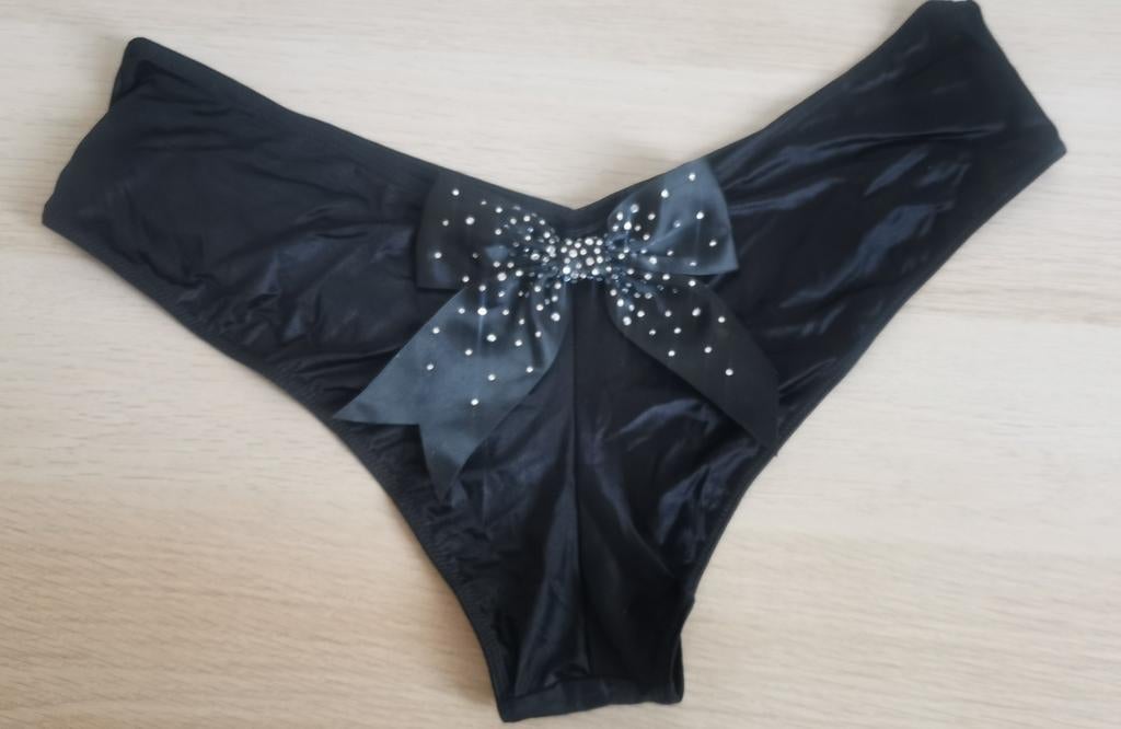 Victoria's secret slips Maat L Nieuw, Ophalen of Verzenden, Zwart, Slip