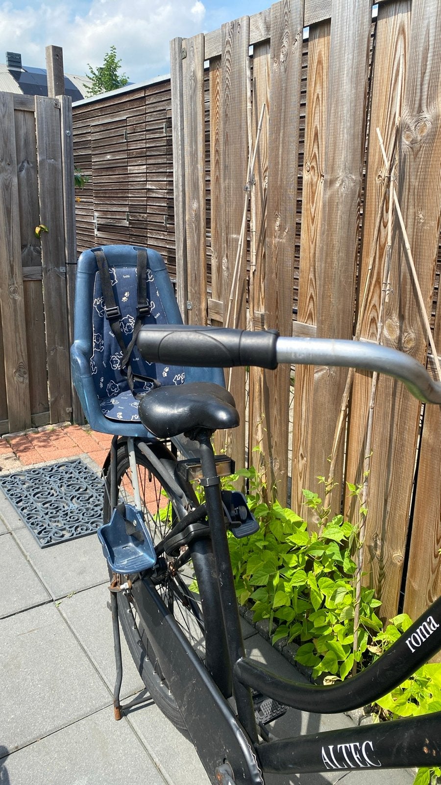 Gebruikt fietsstoeltje voor achterop de fiets, Fietsen en Brommers, Fietsaccessoires | Fietsstoeltjes, Achterzitje, 9 t/m 18 kg