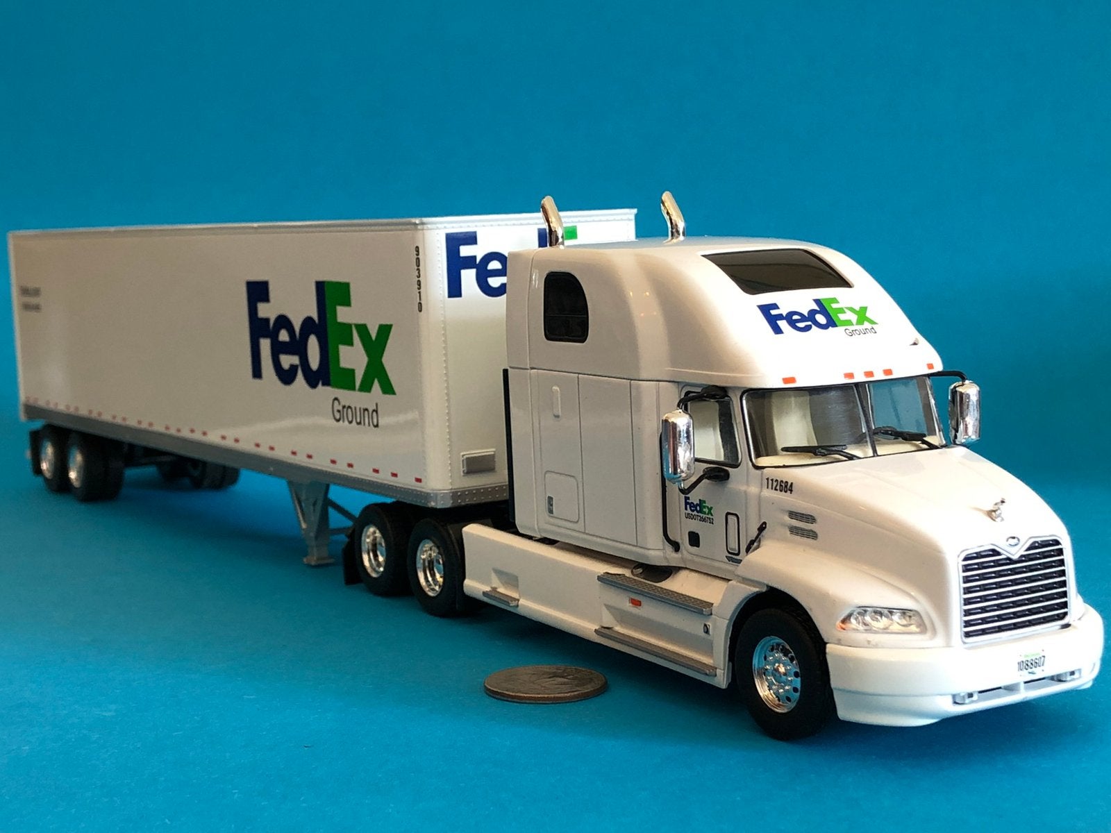 Mack Vision & lange trailer FedEx! Nieuw & doos! KIJK!, Hobby en Vrije tijd, Modelauto's | 1:50, Ophalen of Verzenden, Nieuw, Overige merken