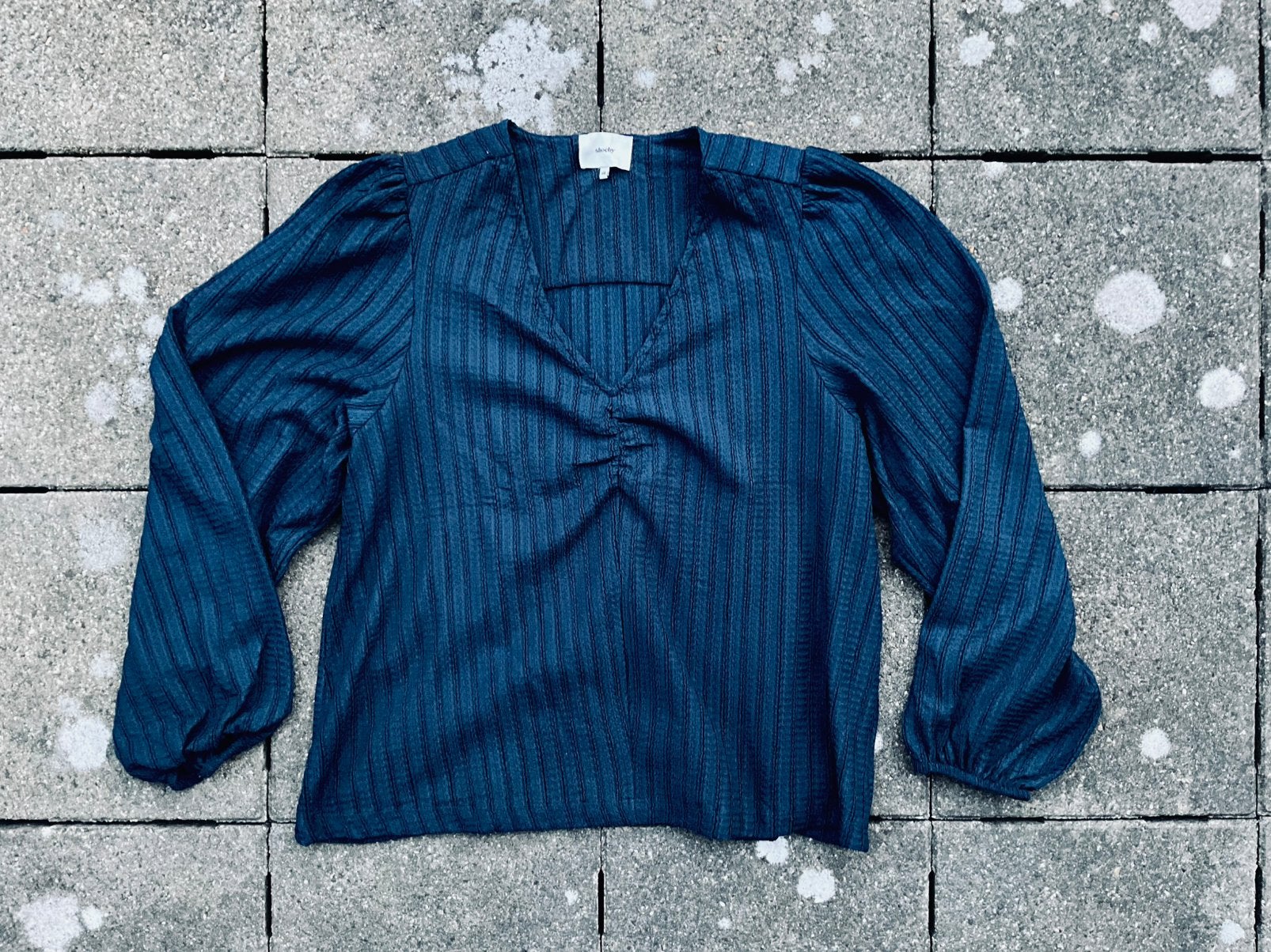 Shoeby: nieuwstaat top met v-hals blauw/petrol, draagmaat XL, Blauw, Maat 46/48 (XL) of groter, Ophalen of Verzenden, Zo goed als nieuw