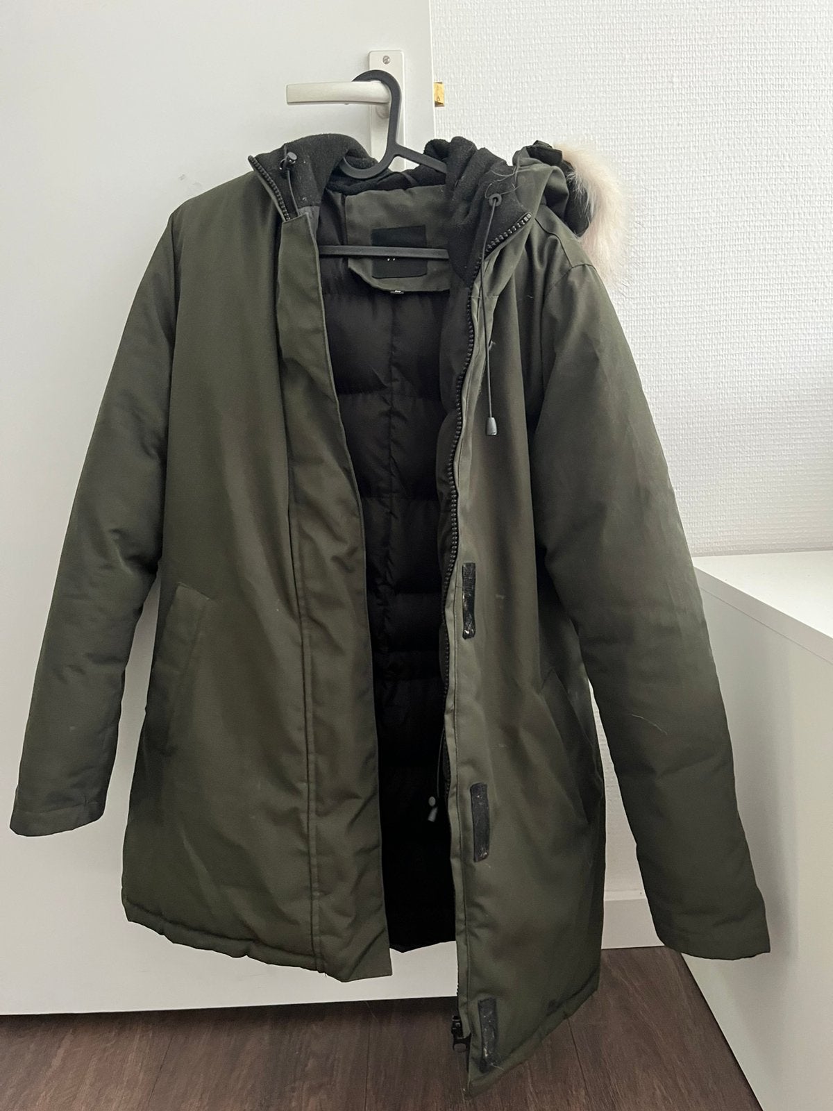 Olijfgroene Copperose winterjas, maat M, Kleding | Dames, Jassen | Winter, Zo goed als nieuw, Maat 38/40 (M), Groen, Ophalen of Verzenden