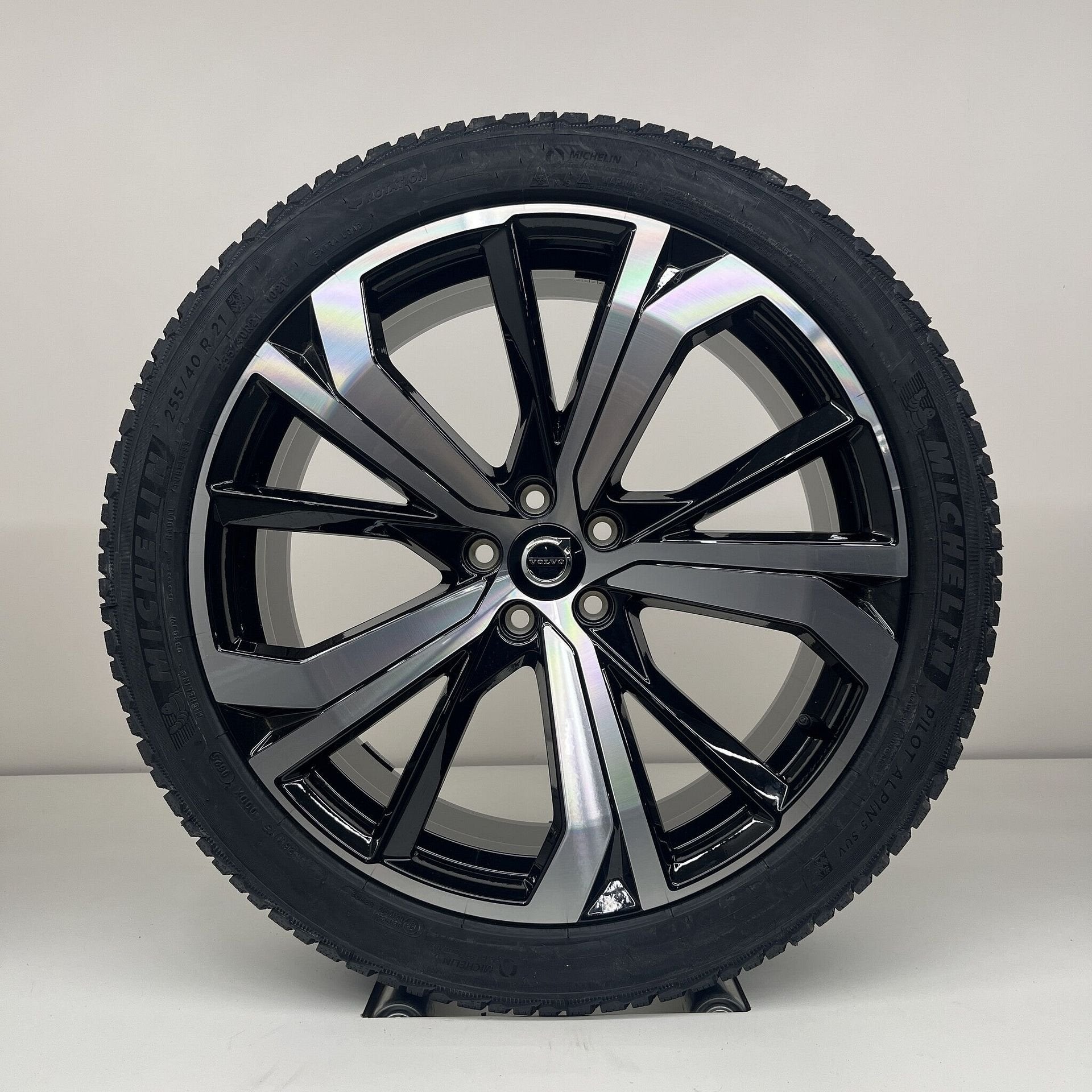 Volvo XC60 - 21 inch Actie - winterbanden NIEUW, Auto-onderdelen, Banden en Velgen, 255 mm, Banden en Velgen, Nieuw, Personenwagen