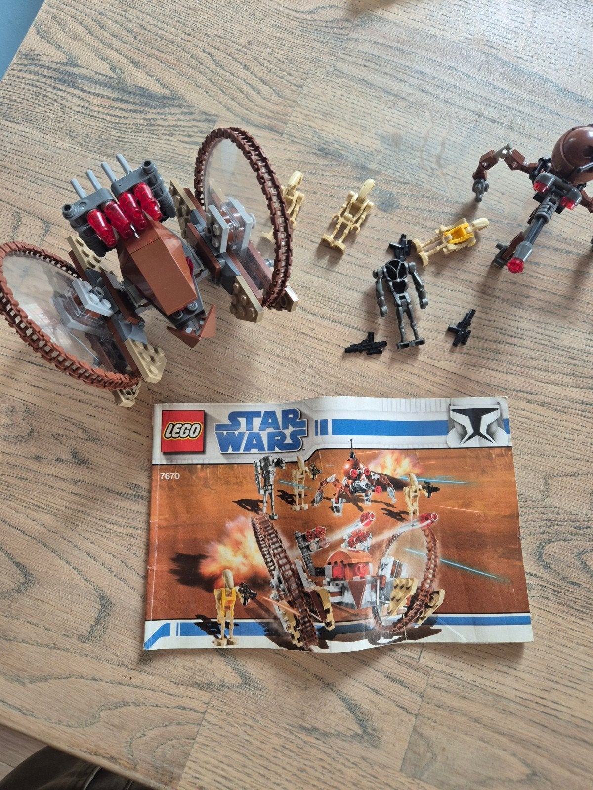 Lego Star Wars 7670 hailfire droid en spider droid, Gebruikt, Star Wars, Lego, Ophalen of Verzenden