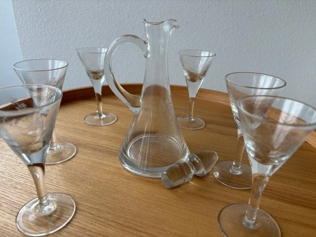 Sherry Karaf en Glazen, Ophalen