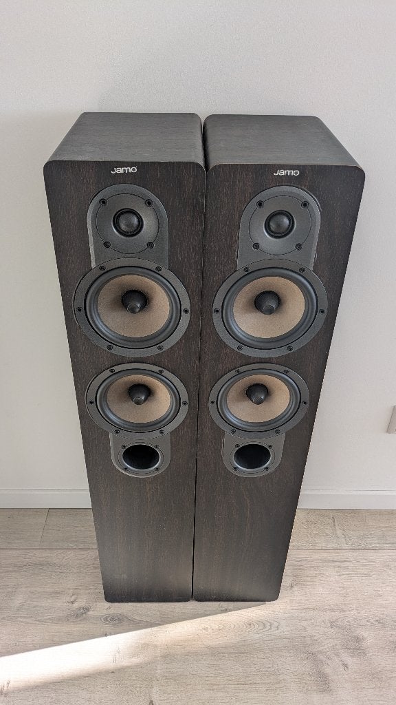 Jamo S426 vloerstaande speakers – krachtig & mooi geluid
