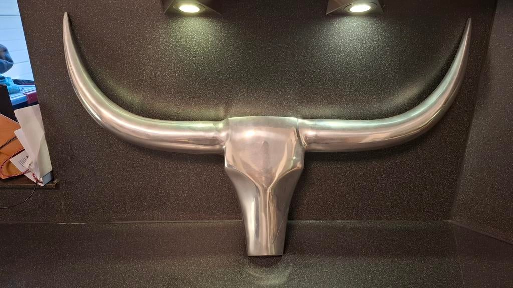 Grote aluminium buffel met hoorns 90cm, Ophalen, Grijs, Metaal