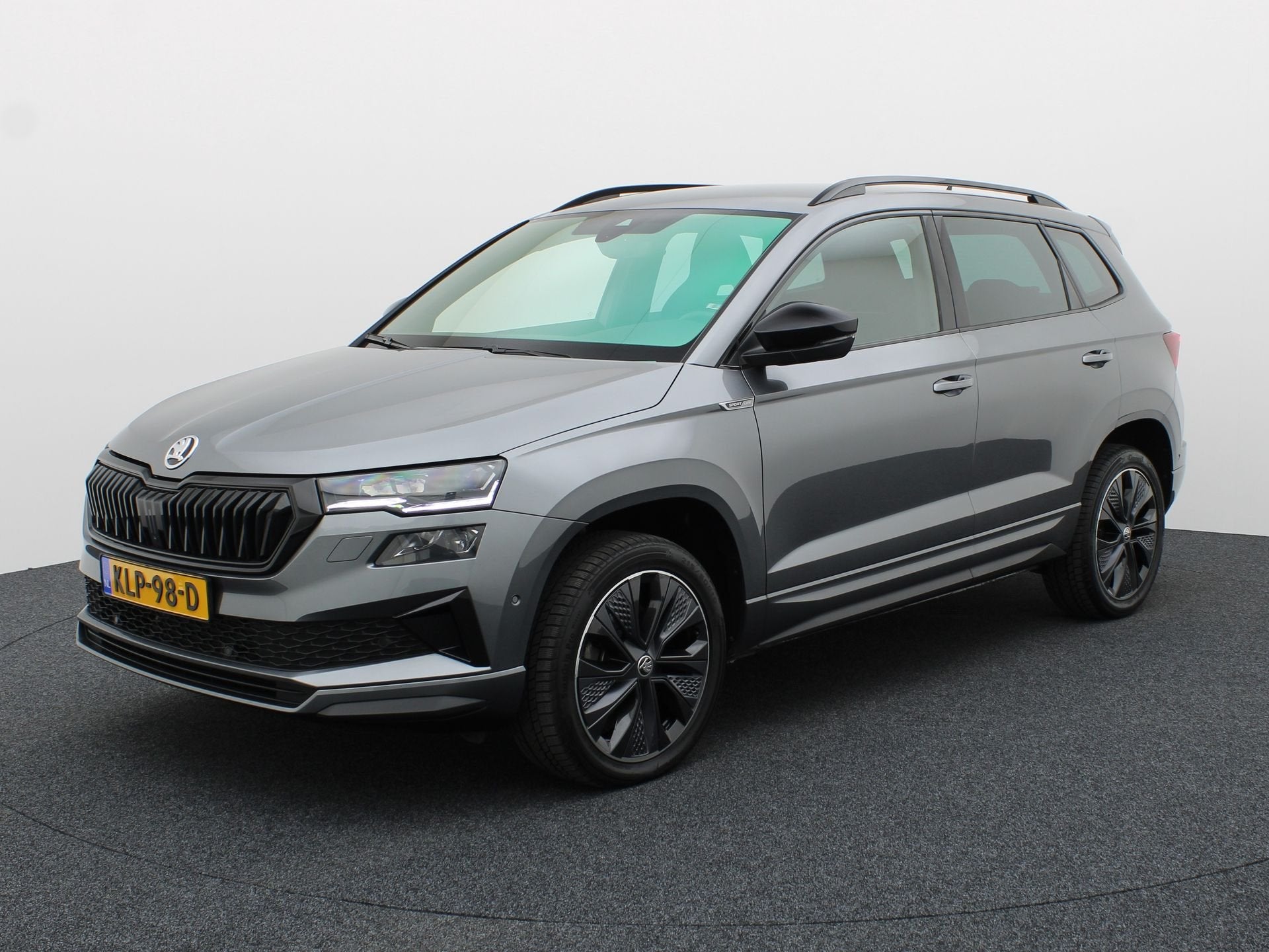 Skoda Karoq 1.5 TSI ACT Sportline Business | 360 Camera | Ca, Auto's, Stof, Karoq, Bedrijf, 1316 kg