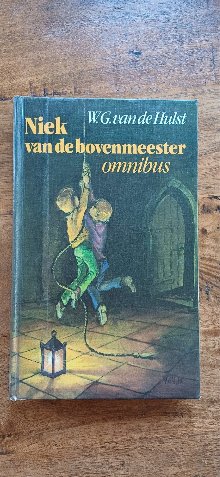 Niek van de Bovenmeester Omnibus - W.G. van de Hulst, Boeken, Verzenden, Gelezen, W.G. van de Hulst, Fictie