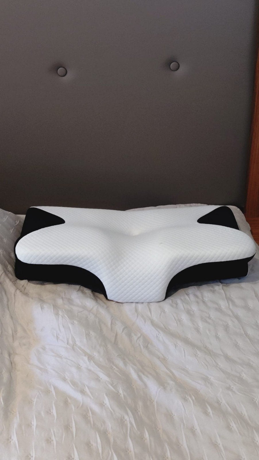Ergonomisch kussen nieuwstaat - Neksteun en comfort, Eenpersoons, Zwart, Ademend, Ophalen of Verzenden