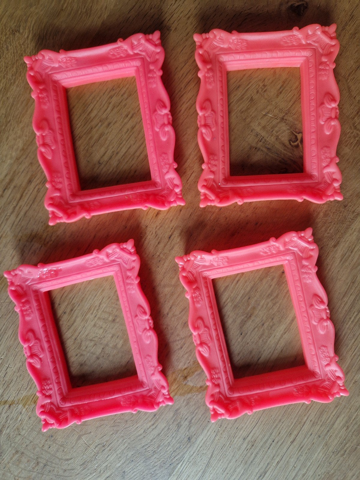 4x Knalroze Magneet Fotolijstjes - Decoratieve Mini Lijstjes, Overige typen, Roze, Nieuw, Ophalen of Verzenden