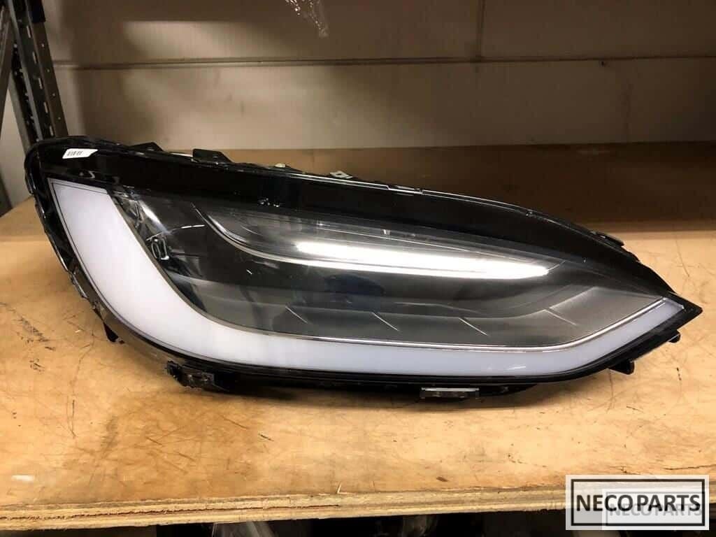 Tesla x led vol led koplamp origineel compleet rechts, Gebruikt, -, Overige automerken, -