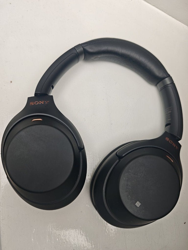 Sony WH-1000XM3 noise cancelling koptelefoon met case