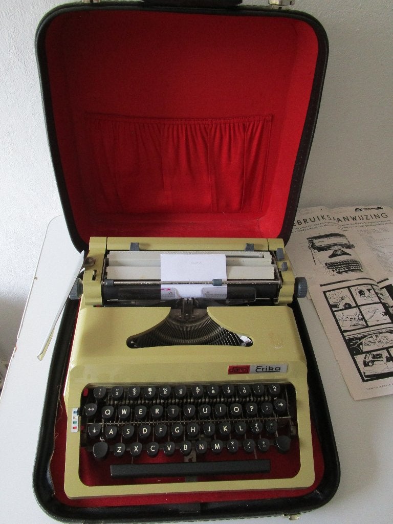 Typemachine Daro Erika. Vintage, Ophalen of Verzenden, Gebruikt