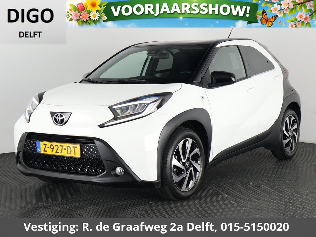 Toyota Aygo X 1.0 VVT-i MT Pulse Bi-Tone | Apple Carplay & A, Start-stop-systeem, Stof, Gebruikt, 4 stoelen