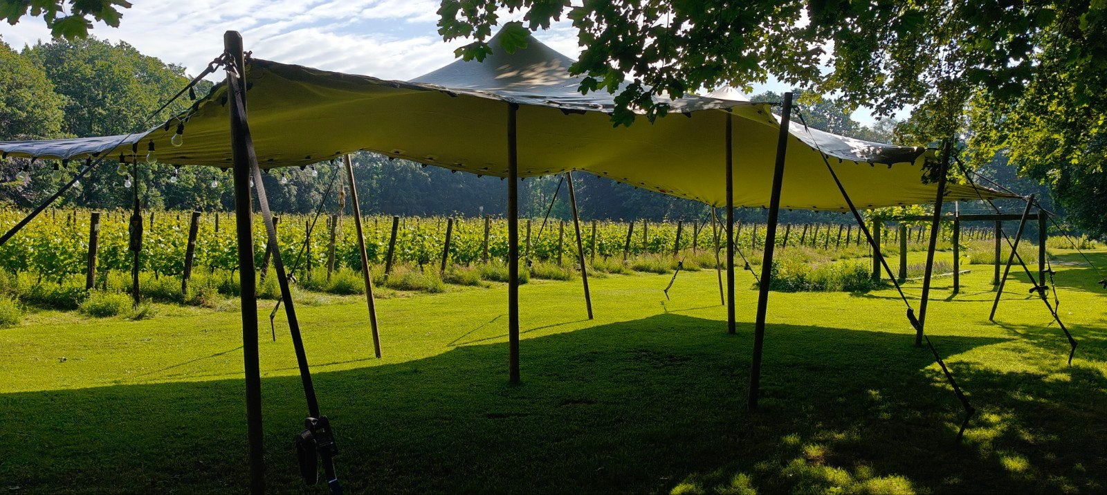 Te huur: stretchtent 6x15 meter, Opvouwbaar, Overige typen, 4 tot 6 meter, 8 meter of meer