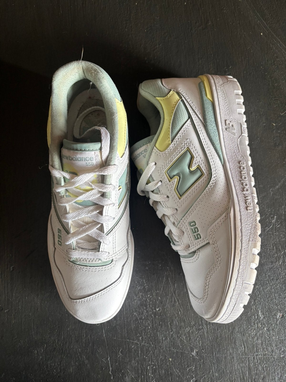 New Balance 550 Maat 40, Ophalen, Zo goed als nieuw, Sneakers of Gympen
