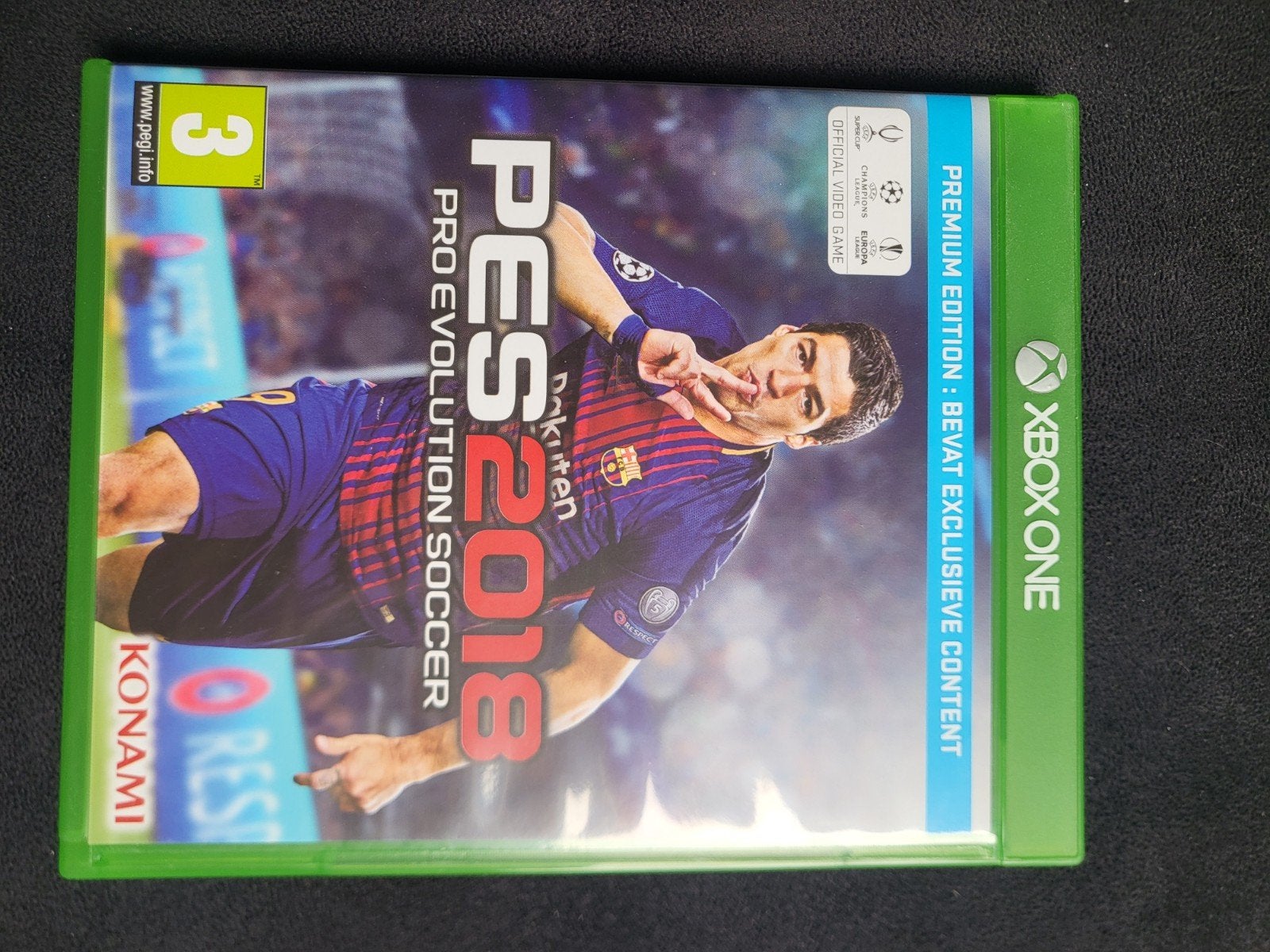 PES 2018 Pro Evolution Soccer Xbox One, Ophalen of Verzenden, Zo goed als nieuw, Eén computer, Sport