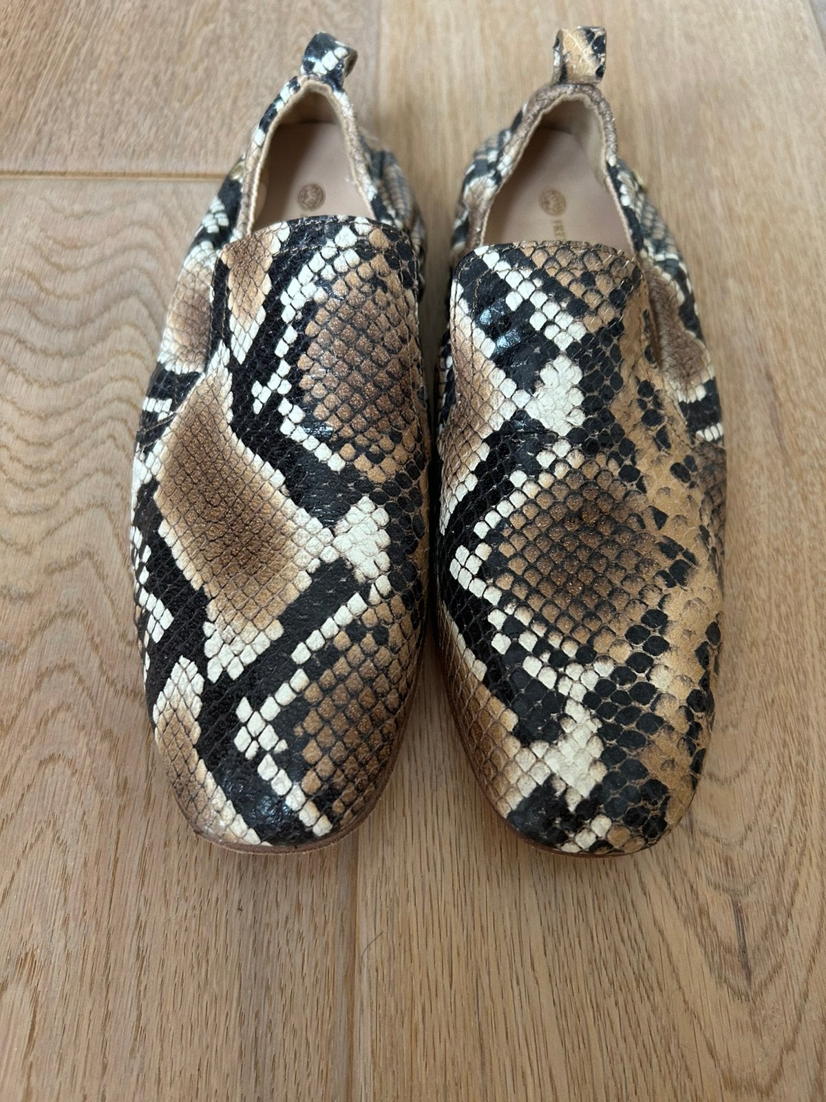 Fred de la bretoniere instap schoen. Slangenprint. Maat 37., Overige kleuren, Nieuw, Loafers, Ophalen