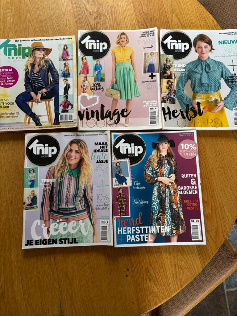 Knipmode Tijdschriften - Diverse Nummers, Ophalen of Verzenden, Zo goed als nieuw, Knoop of Knopen