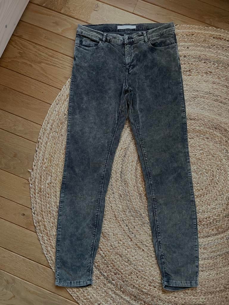 YayaWomen Stoere velvet jeans maat 40, Ophalen of Verzenden, Zo goed als nieuw, Zwart, W30 - W32 (confectie 38/40)