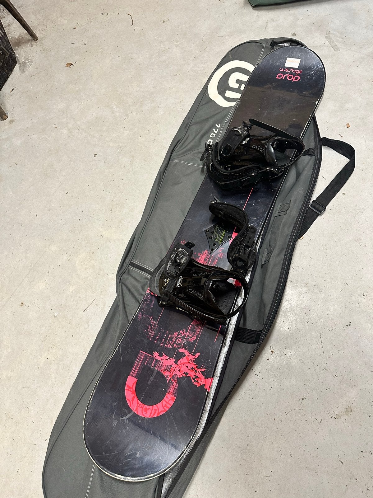 Snowboard 150cm met bindingen en tas, Sport en Fitness, Ophalen, Gebruikt, Board