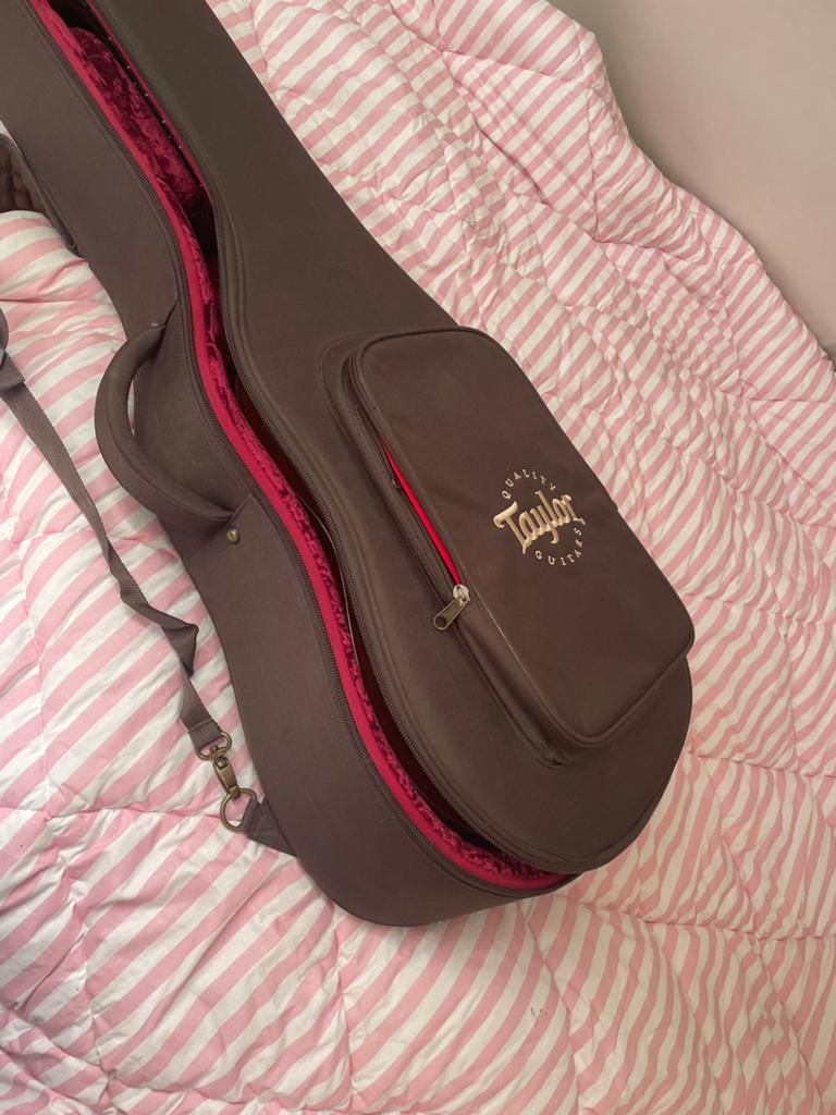 Taylor AD27e Grand Pacific akoestische gitaar met koffer, Ophalen of Verzenden, Gebruikt, Western- of Steelstringgitaar, Met (piezo-)element