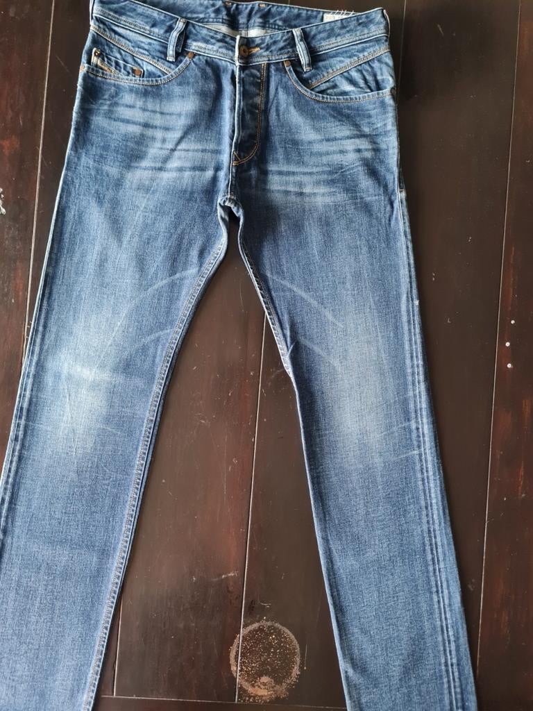 CLASSIC DIESEL IAKOP SLIM TAPERED JEANS SIZE 32/34!!!, Kleding | Heren, Spijkerbroeken en Jeans, Diesel, Blauw, W32 (confectie 46) of kleiner