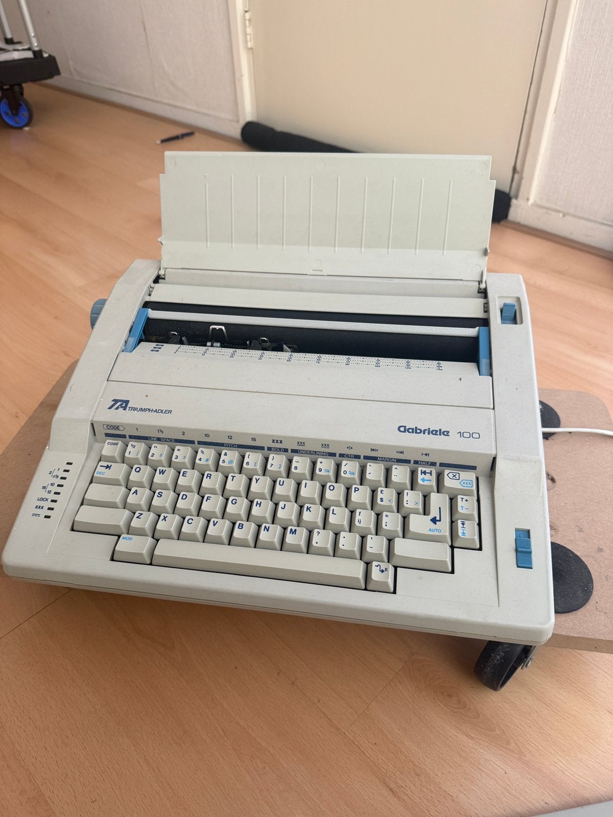 Typmachine, Diversen, Typemachines, Ophalen, Gebruikt