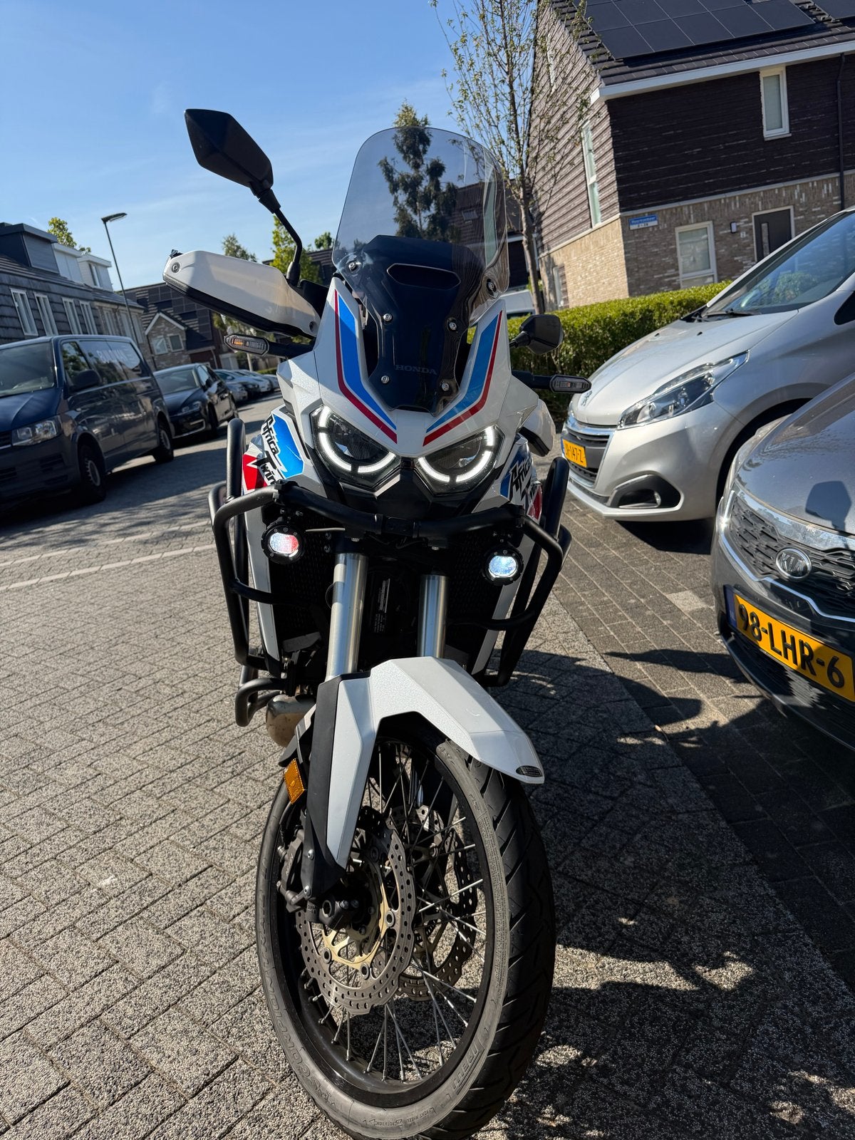 Honda Africa Twin 1100  Full Option Akrapovic, Motoren, Gebruikt, Particulier, Toermotor, ABS