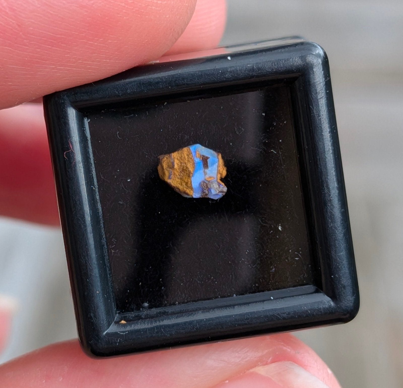 Australische opaal in doosje, Ophalen of Verzenden, Mineraal