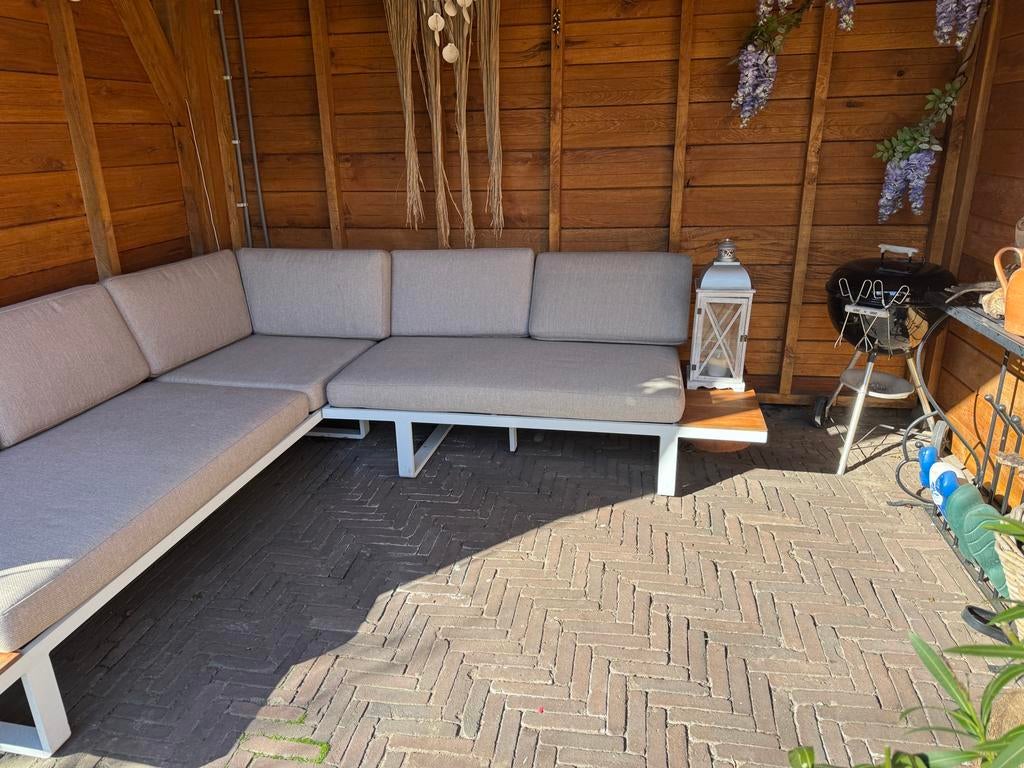 Lounge set wit metaal met houten zijtafel en salontafel, Ophalen, Gebruikt, Loungeset, Bank