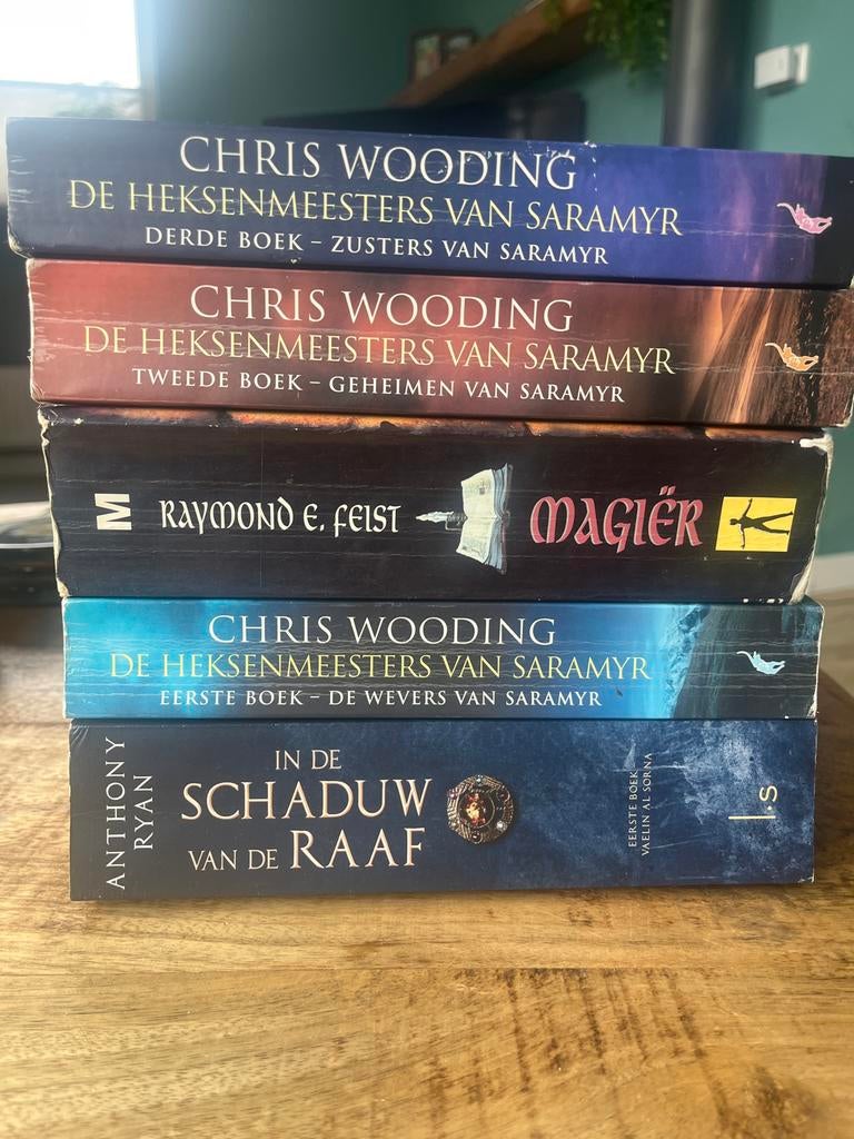 Fantasy boekenpakket: Chris Wooding, Raymond E. Feist, Antho, Boeken, Ophalen, Zo goed als nieuw