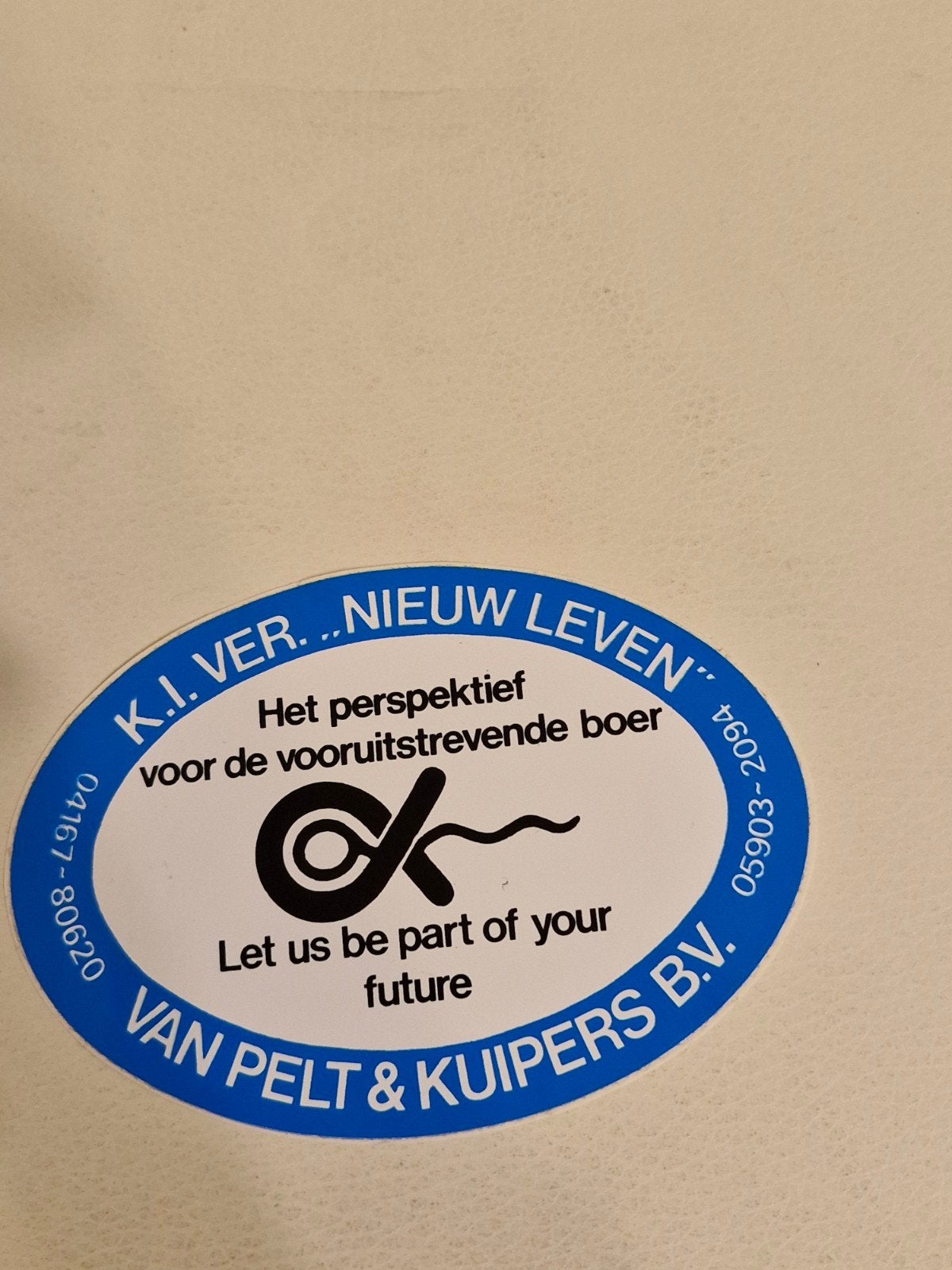 260 Vintage K.I. Ver. Nieuw Leven Sticker - Van Pelt & Kuipe, Verzamelen, Ophalen of Verzenden, Zo goed als nieuw, Overige typen