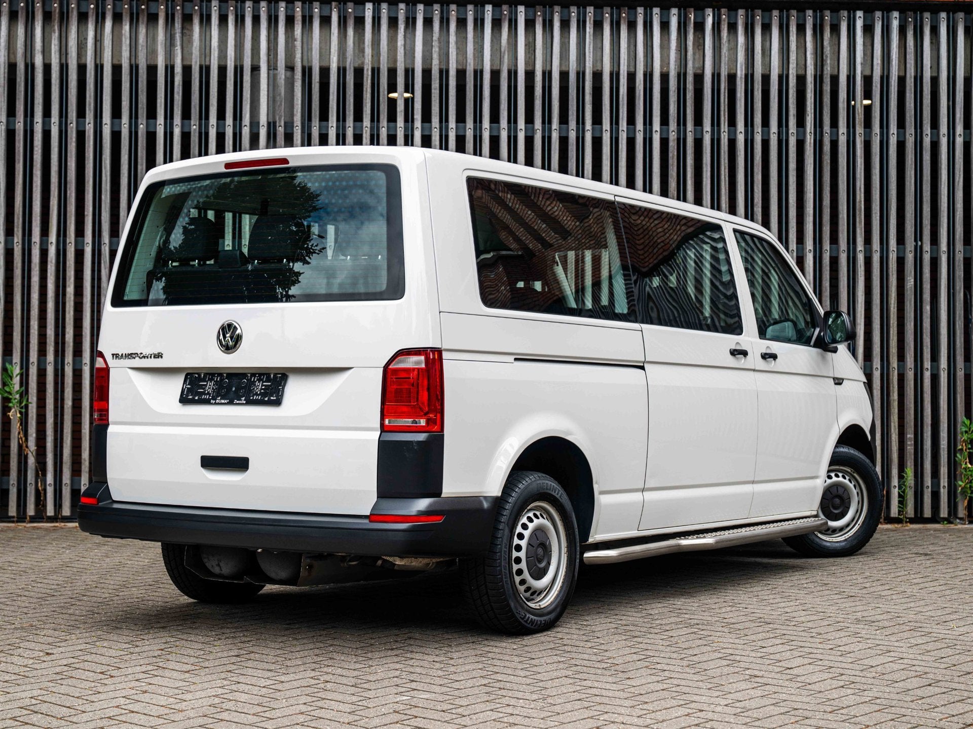 Volkswagen Transporter Kombi 2.0 TSi 150pk 9-Pers. L2 CNG |E, Auto's, Volkswagen, Voorwielaandrijving, Stof, Gebruikt, 2500 kg