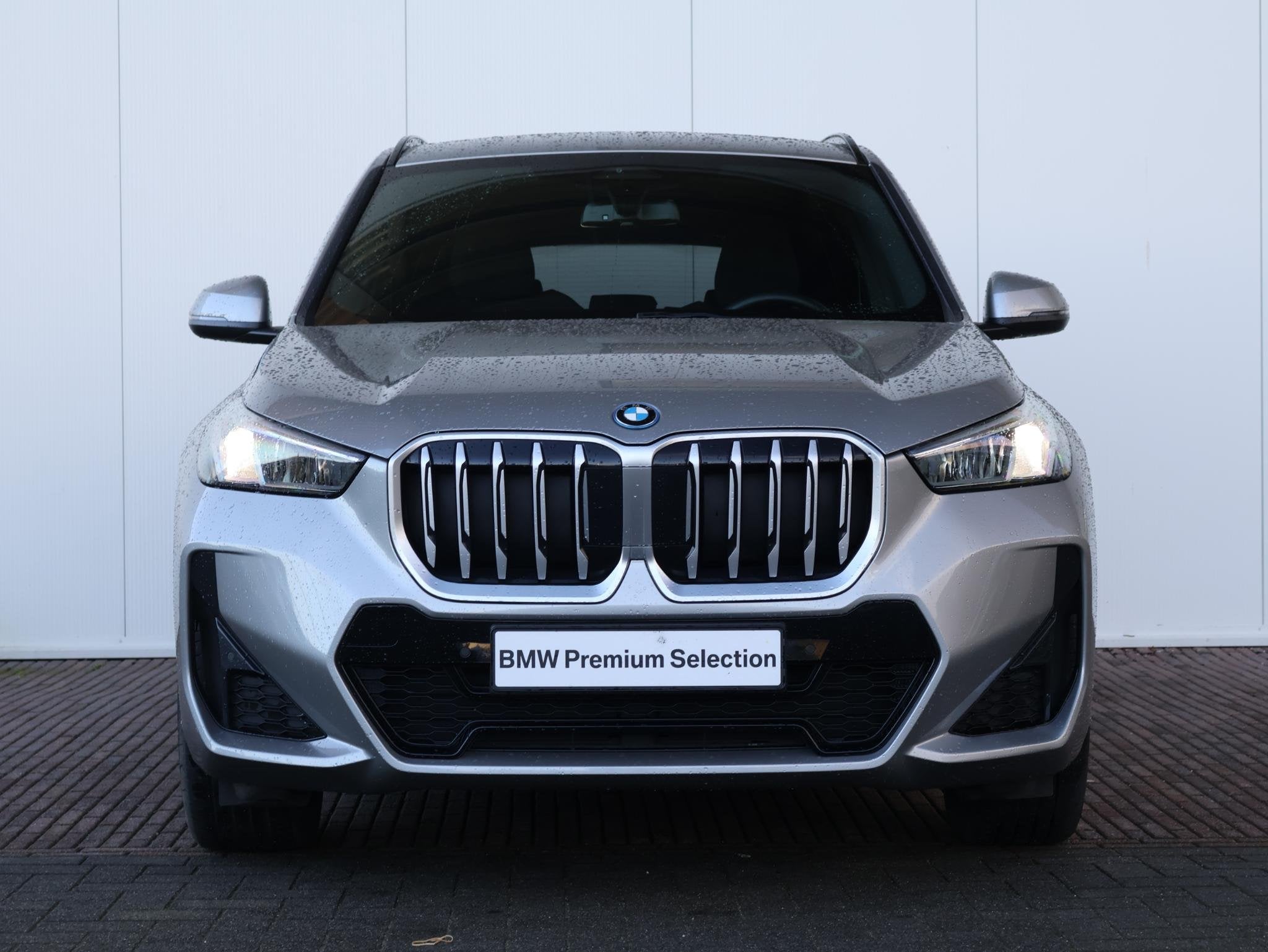 BMW X1 xDrive25e | SoH 98% | M-sport Pakket | Stoelverwarmin, Gebruikt, 105 min, Bedrijf, Vierwielaandrijving