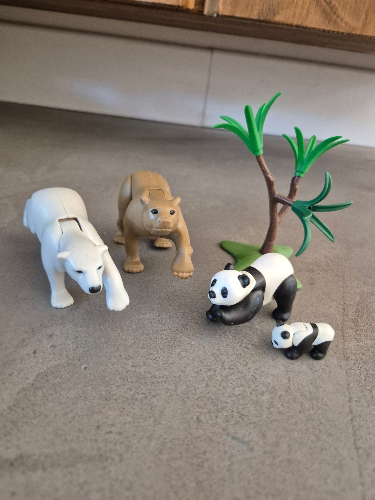 PLAYMOBIL Dierenfiguren: IJsbeer, Tijger, Panda's & Boom, Ophalen, Gebruikt, Jongen of Meisje