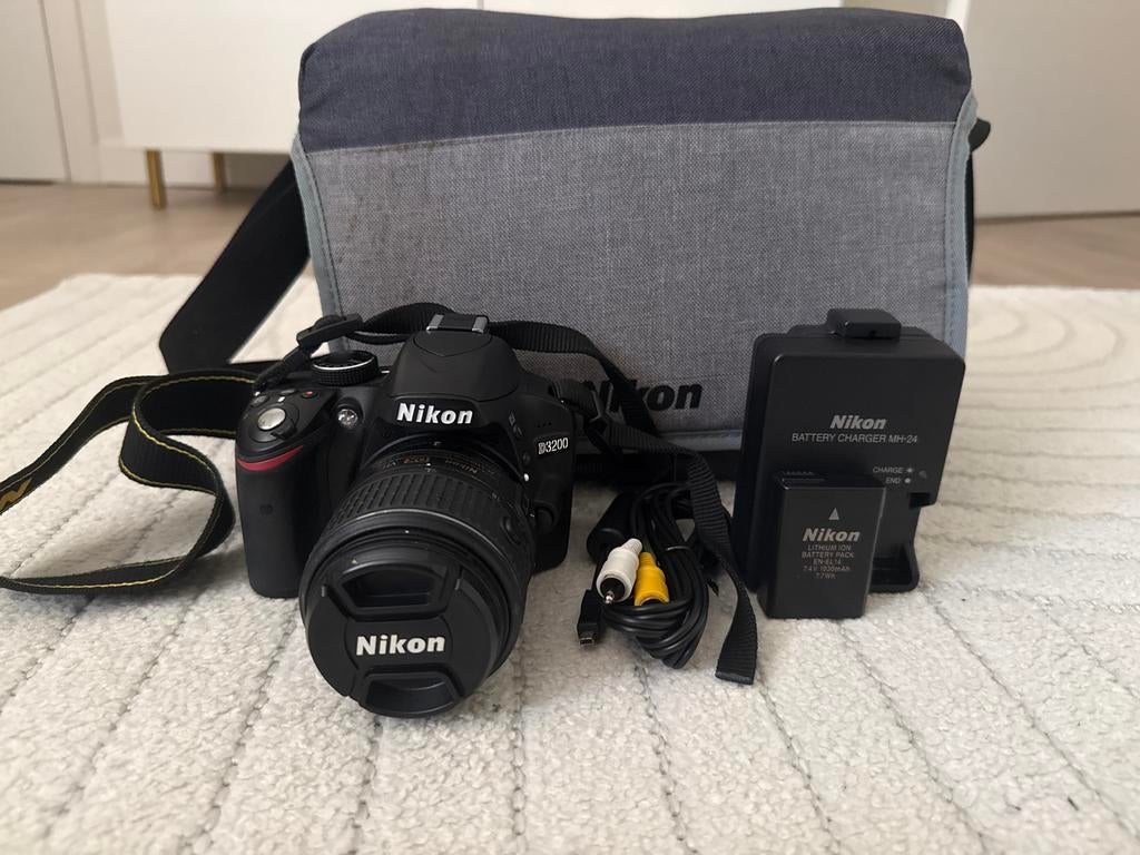 Nikon D3200 met lens (18-55) en toebehoren, Audio, Tv en Foto, Fotocamera's Digitaal, Ophalen, Spiegelreflex, Zo goed als nieuw