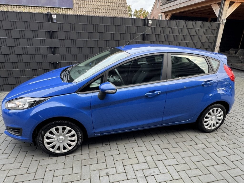Ford Fiesta 1.0 Champion| BLAUW| 5DRS| AIRCO| NIEUWE RIEM, 65 pk, Euro 5, Stof, 525 kg