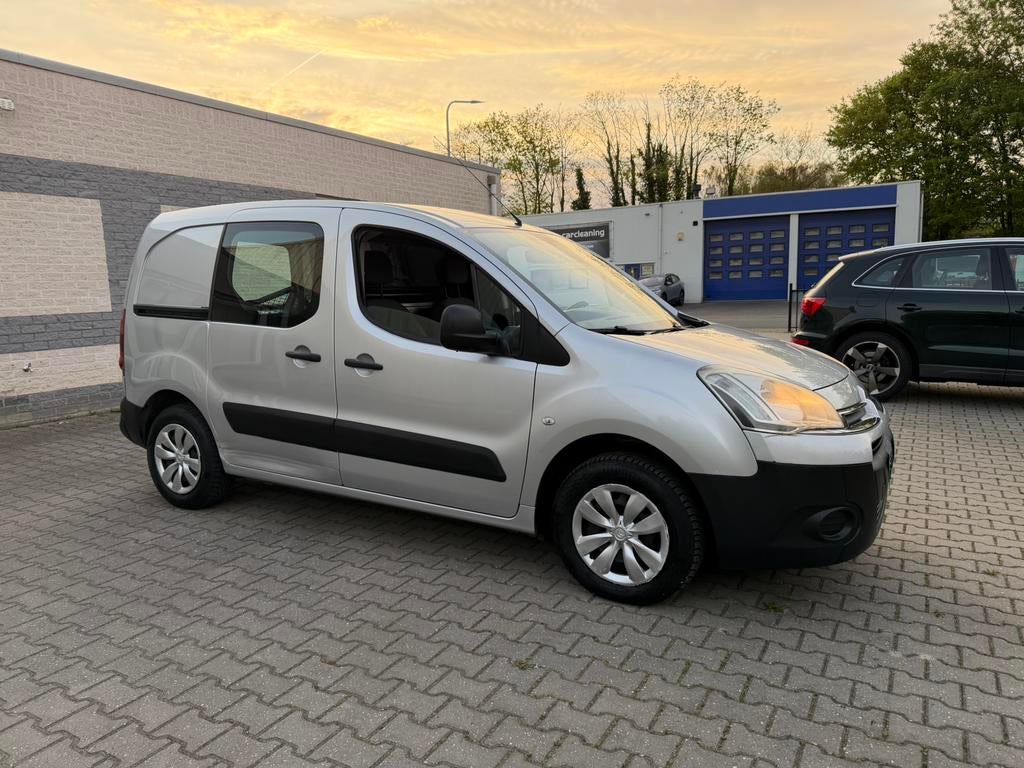 Citroën berlingo 1.6 benzine | 81.000km, Auto's, 4 cilinders, Citroën, 1600 cc, 98 pk