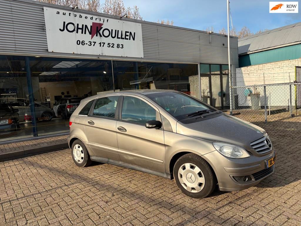 Mercedes-Benz B-klasse 170, Auto's, Voorwielaandrijving, Gebruikt, 4 cilinders, 400 kg