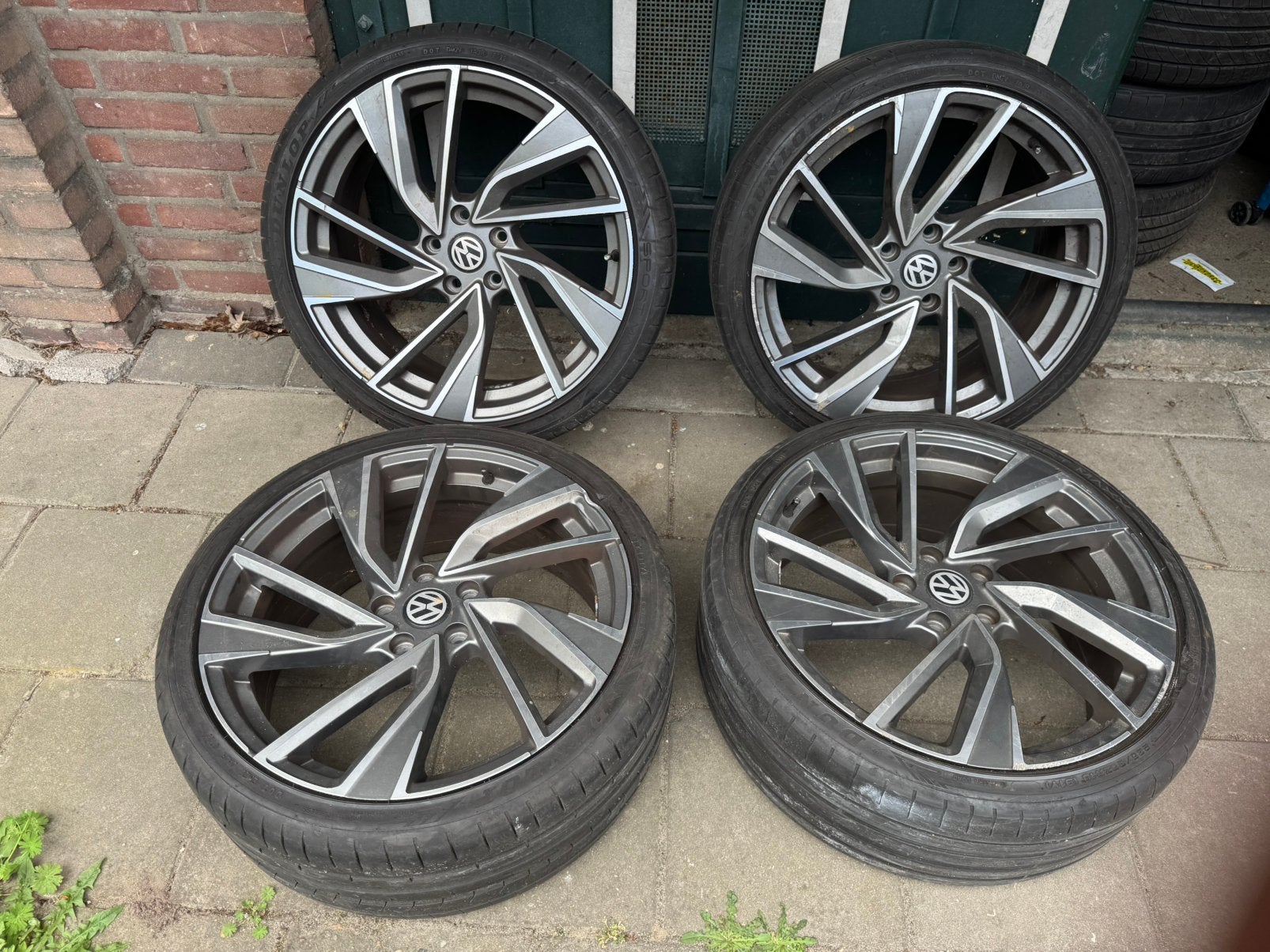 Adelaide look  Velgen 235 35 19 5x112  Golf Audi A3 Caddy, Auto-onderdelen, Banden en Velgen, 19 inch, Total car expert, Banden en Velgen