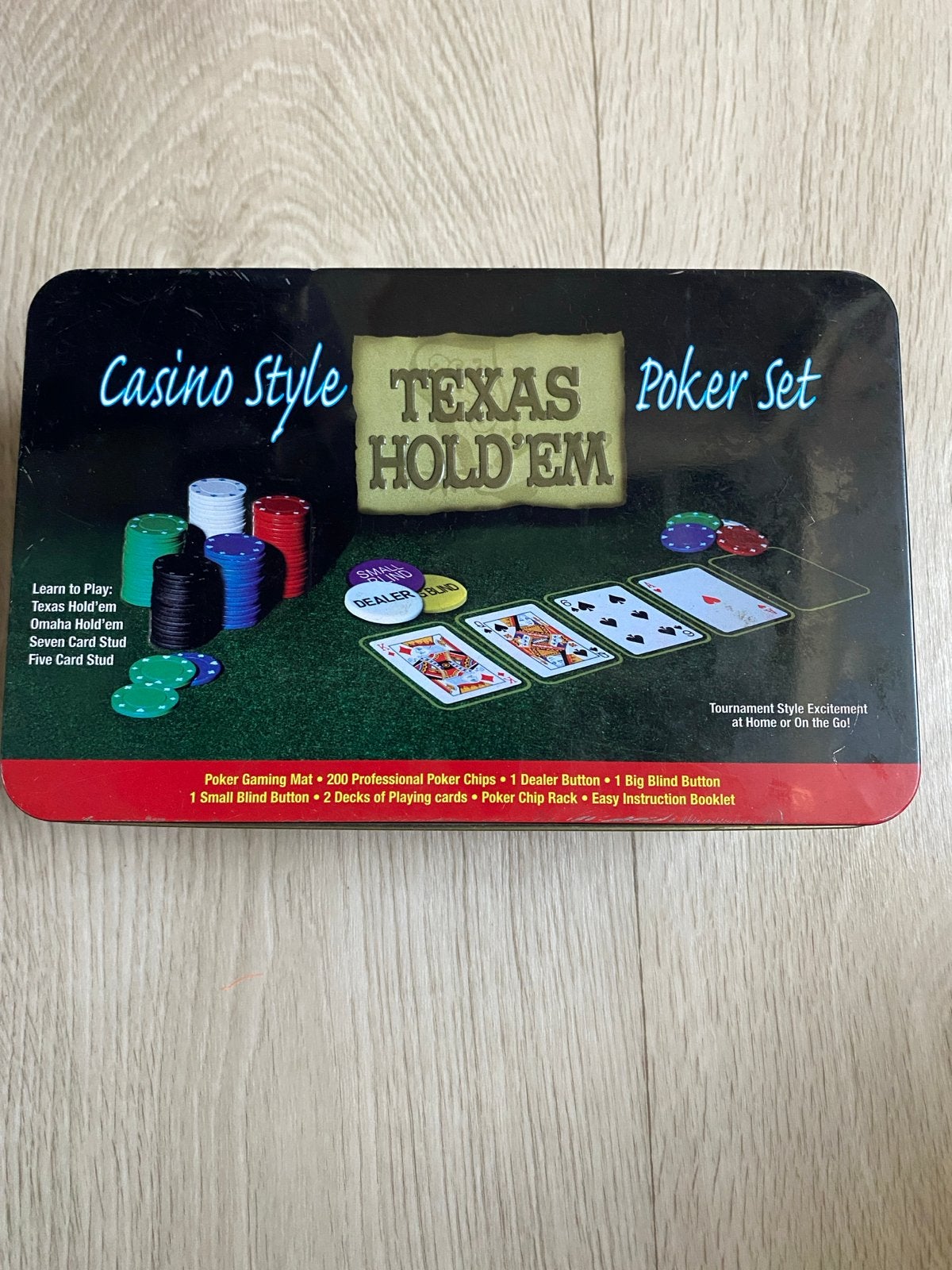 Casino Style Texas Hold'em Poker Set in Blikken Doos, Drie of vier spelers, Ophalen of Verzenden, Gebruikt