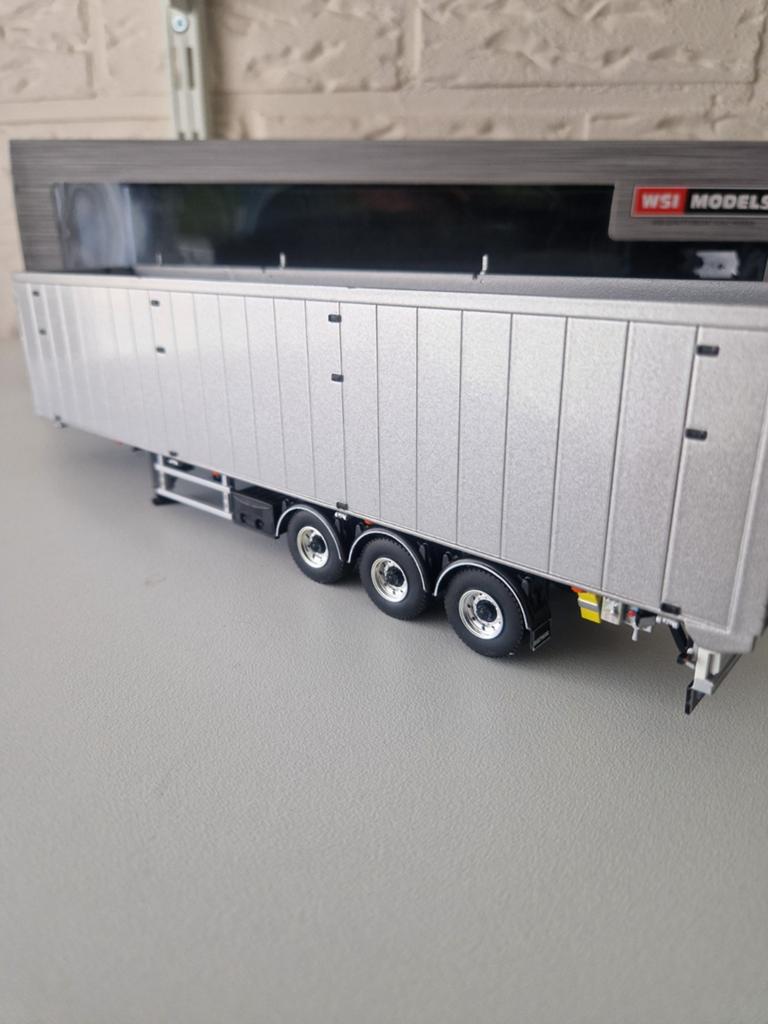 WSI Bulthuis walking floor trailer., Hobby en Vrije tijd, Modelauto's | 1:50, Bus of Vrachtwagen, Wsi, Ophalen of Verzenden