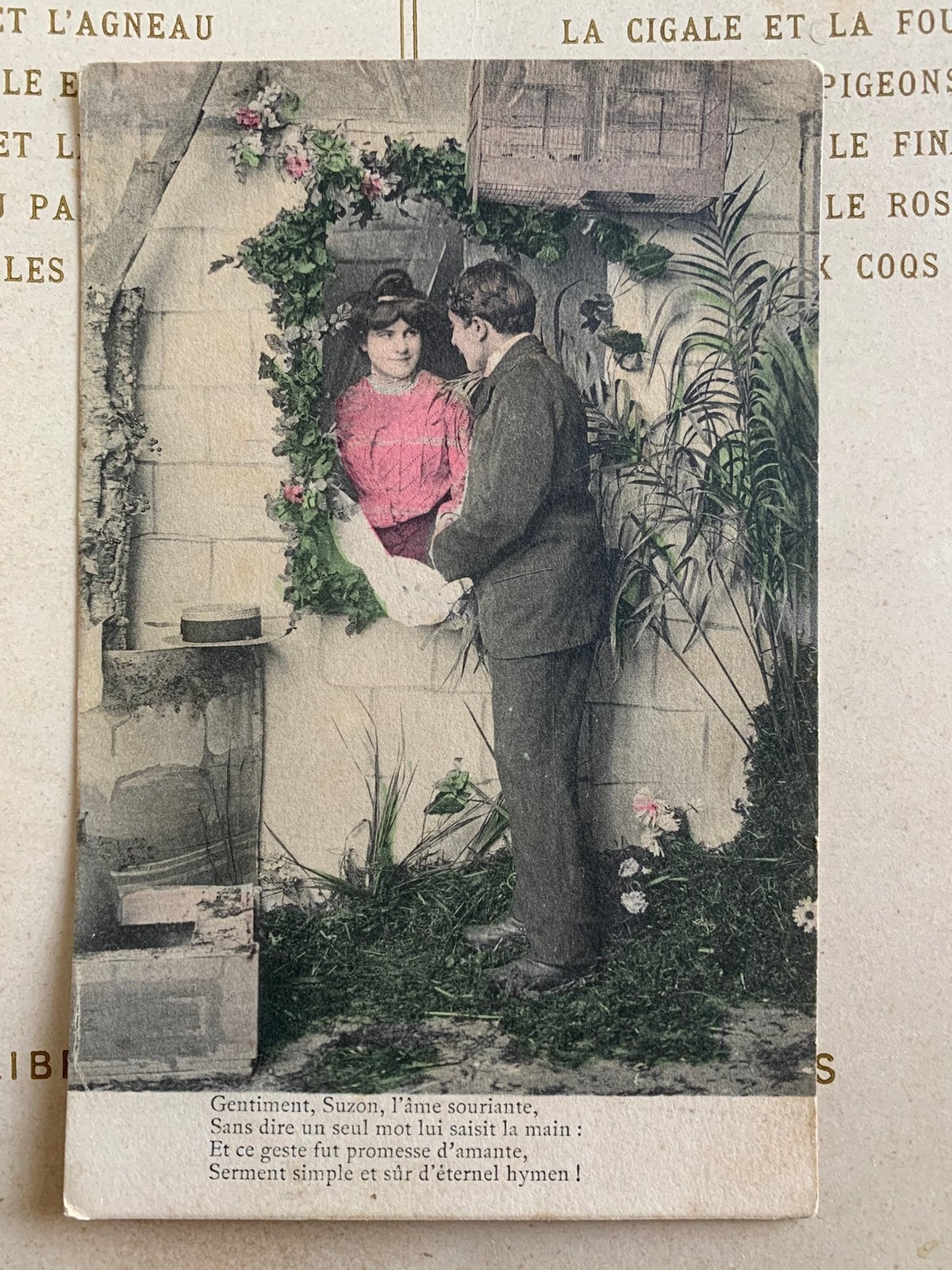 1906 Romantiek - bij het raam, Verzamelen, Ansichtkaarten | Themakaarten, Ophalen of Verzenden, Voor 1920, Gelopen, Overige thema's