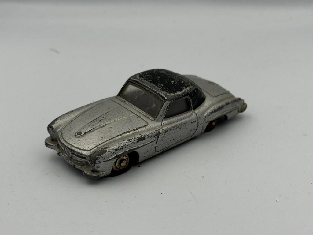 Dinky Toys Mercedes 190 SL, Ophalen of Verzenden, Zo goed als nieuw, Auto, Dinky Toys