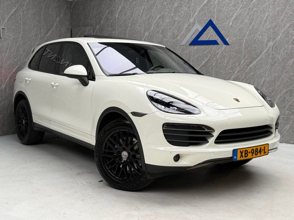 Porsche Cayenne 4.8 S 400 PK / Onderhouden / Full Option, Auto's, Porsche, Automaat, Gebruikt, 8 cilinders, 138 €/maand